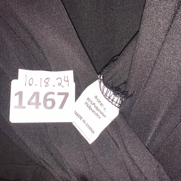 Stylish Women's Black Wrap-Top Jumpsuit with Beaded Cuffs, Size L - Picture 2 of 4